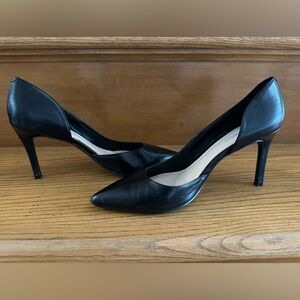 ☘️ Nine West Black heels